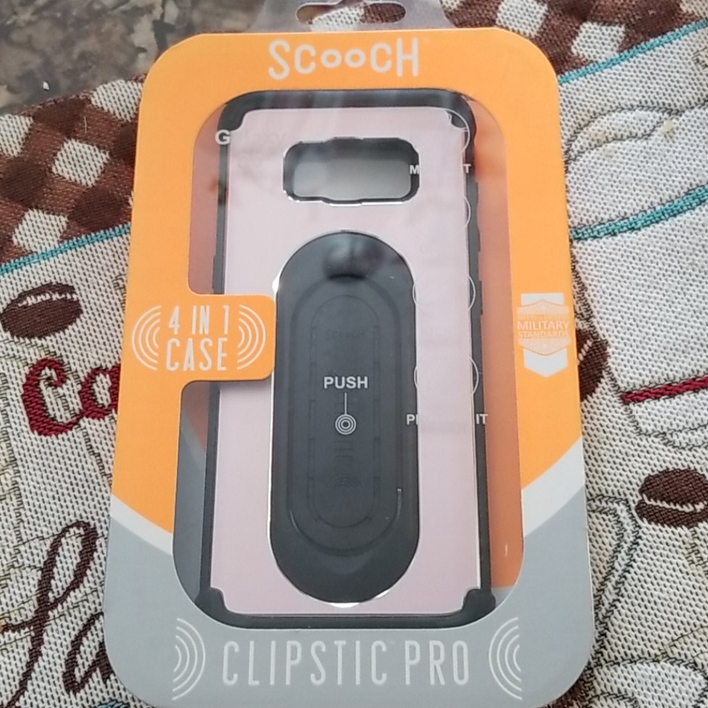 Scooch Galaxy S8 phone case in color Rose gold